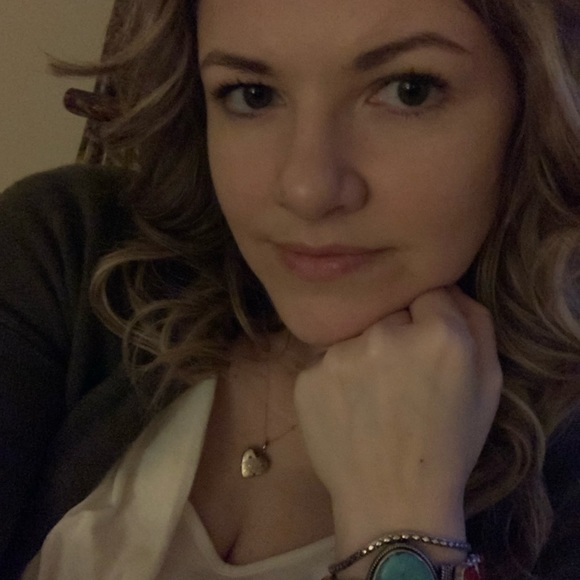 CLASSY IS BEAUTIFUL 💫 - Picture 5 of 8